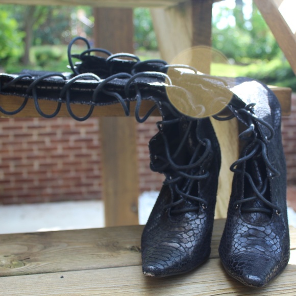 Calf-High Snakeskin Steletto Boots - Picture 1 of 3